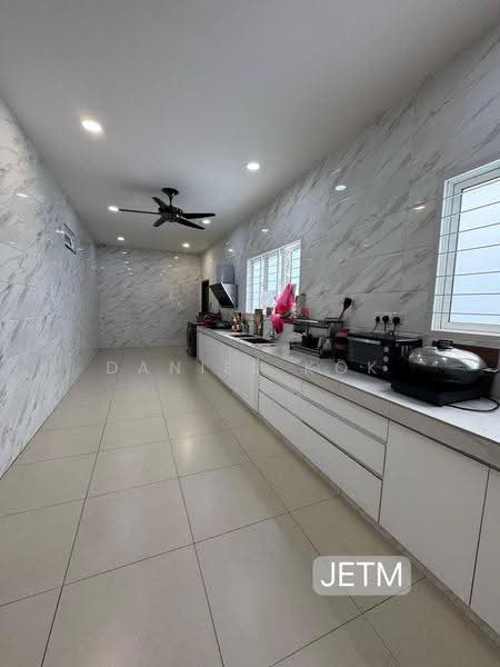 Rumah Berkembar untuk Dijual di Bandar Parklands (Klang) - Daniel Kok - Kitchen - PropertyGuru.com.my