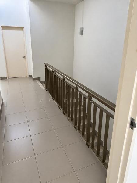 Rumah Teres 2-Tingkat untuk Disewa di Seksyen U13 (Setia Alam) - Cs Chua - Corridor - PropertyGuru.com.my