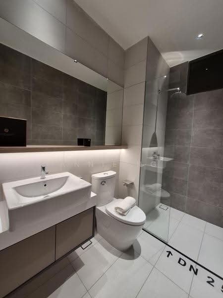 Kediaman Servis untuk Dijual di One Seputeh - Annie Ng - Bathroom - PropertyGuru.com.my