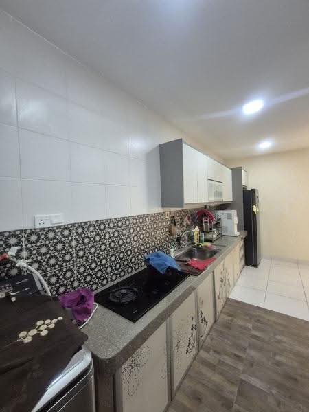 Rumah Teres untuk Dijual di Semenyih (Selangor) - Rafedah Binti Abdul Aziz - Kitchen - PropertyGuru.com.my