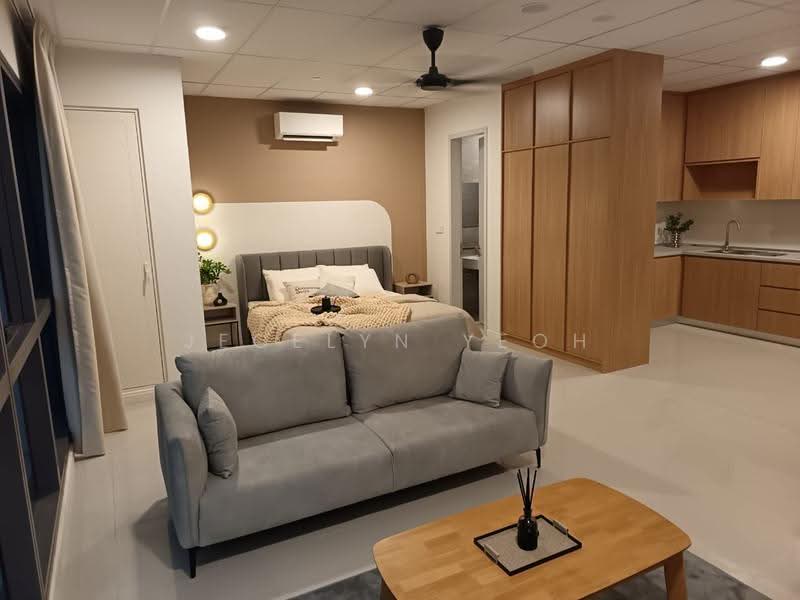 Service Residence for Rent at Edelweiss @ Tropicana Gardens - Jecelyn Yeoh - Living Room - PropertyGuru.com.my