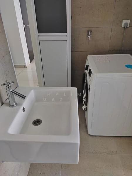 Service Residence for Rent at Kenwingston Square Garden - Halim Mazlan - Bathroom - PropertyGuru.com.my