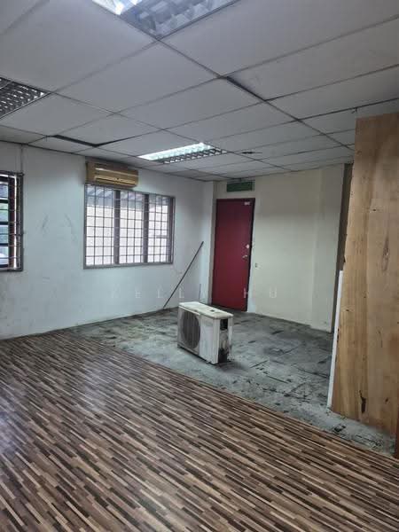 Factory for Sale in Taman Perindustrian Puchong (Puchong) - Kelly Hu - Interior - PropertyGuru.com.my