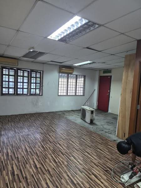 Factory for Sale in Taman Perindustrian Puchong (Puchong) - Kelly Hu - Interior - PropertyGuru.com.my