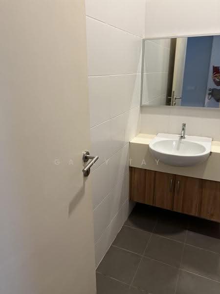 Rumah Teres 3-Tingkat untuk Dijual di Cyberjaya (Selangor) - Gaily Tay - Bathroom - PropertyGuru.com.my