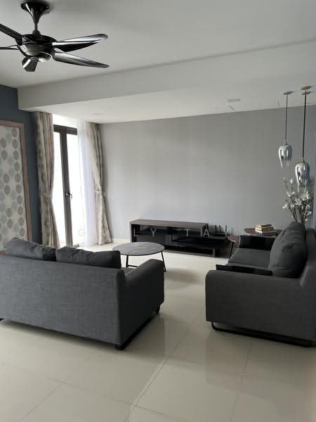 Rumah Teres 3-Tingkat untuk Dijual di Cyberjaya (Selangor) - Gaily Tay - Living Room - PropertyGuru.com.my