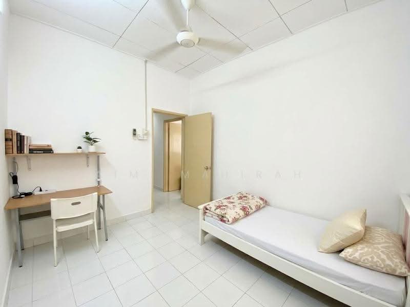 Rumah Teres 2-Tingkat untuk Dijual di Taman Prima Saujana (Kajang) - Aimi Mahirah - PropertyGuru.com.my
