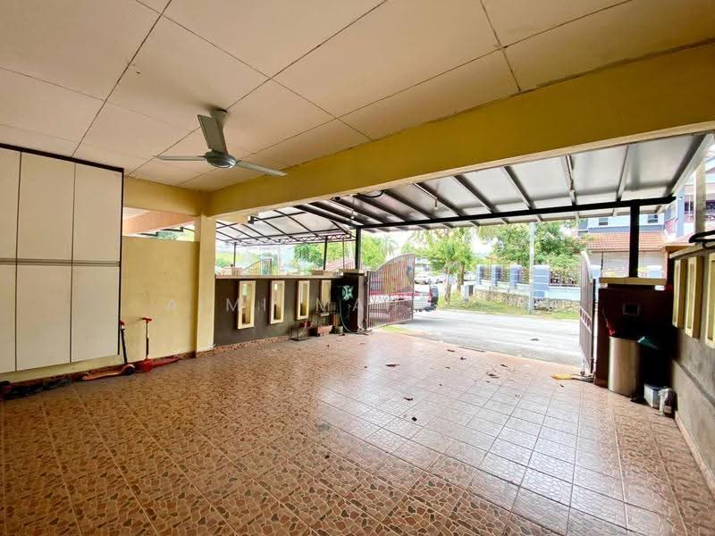 Rumah Teres 2-Tingkat untuk Dijual di Taman Prima Saujana (Kajang) - Aimi Mahirah - Exterior - PropertyGuru.com.my