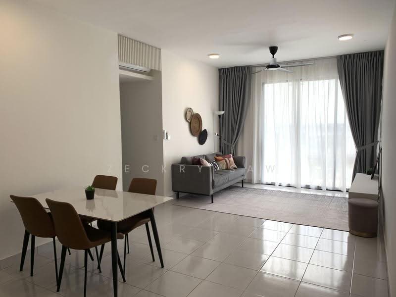 Kediaman Servis untuk Disewa di E'Island Lake Haven - Zeckry Saw - Living Room - PropertyGuru.com.my