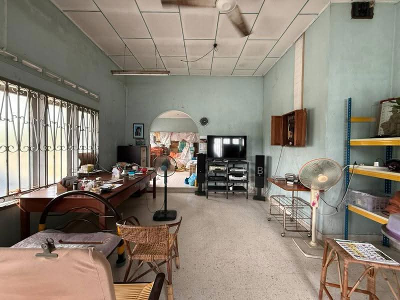 Bungalow House for Sale in Taiping (Perak) - Iza Talib - Living Room - PropertyGuru.com.my