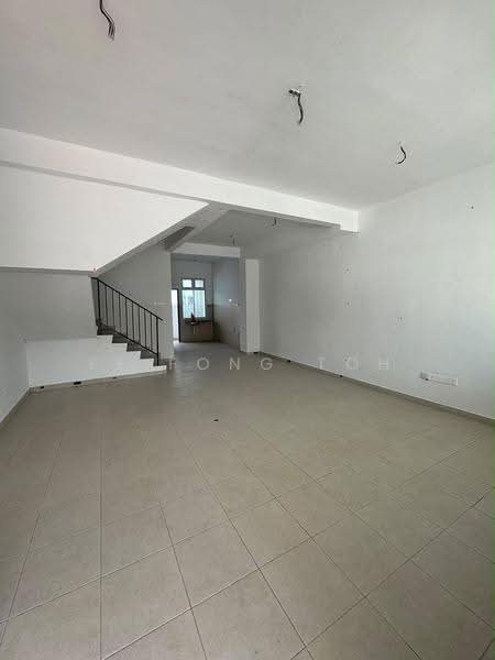 2-storey Terraced House for Sale in Kangkar Pulai (Skudai) - Ee Fong Toh - Living Room - PropertyGuru.com.my