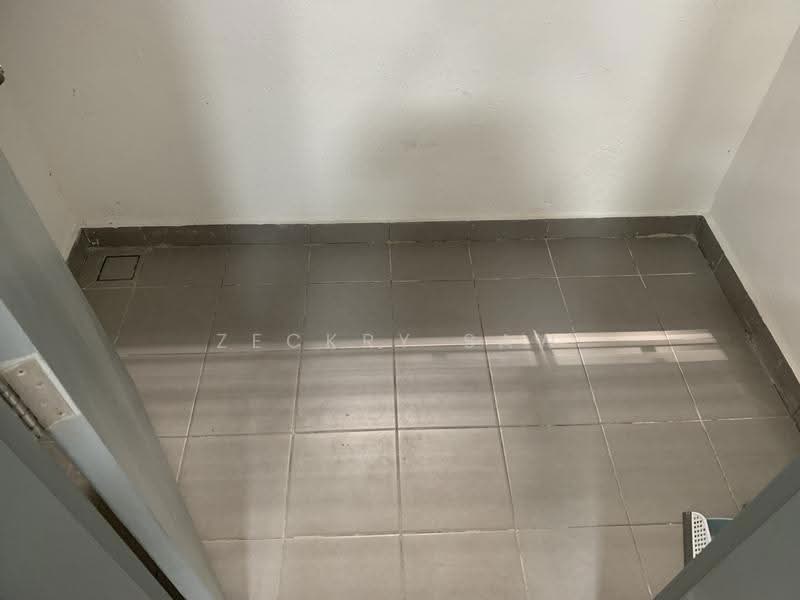 Kediaman Servis untuk Disewa di E'Island Lake Haven - Zeckry Saw - PropertyGuru.com.my