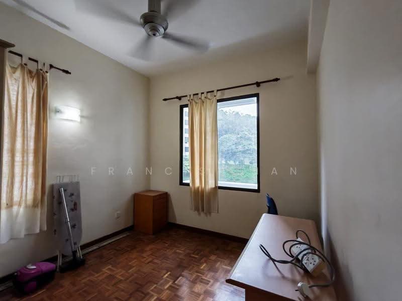 Condominium for Sale at Marina Tower (Ratu Mutiara) - Francis Chan - Study - PropertyGuru.com.my