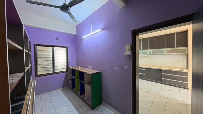 Rumah Teres 2.5-Tingkat untuk Dijual di Taman Bukit Serdang (Seri Kembangan) - KEN TAN - Interior - PropertyGuru.com.my