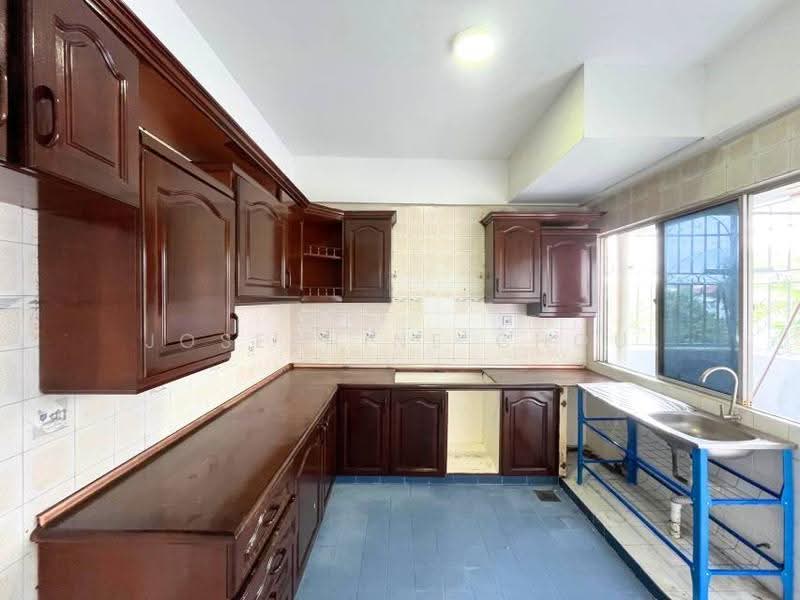 Kondominium untuk Dijual di Sri Permata - Josephine Chou - Kitchen - PropertyGuru.com.my