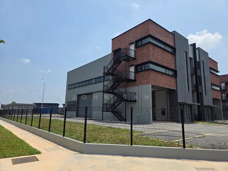 Kilang Berkembar untuk Disewa di Alam Perdana (Puncak Alam) - John Tan - PropertyGuru.com.my