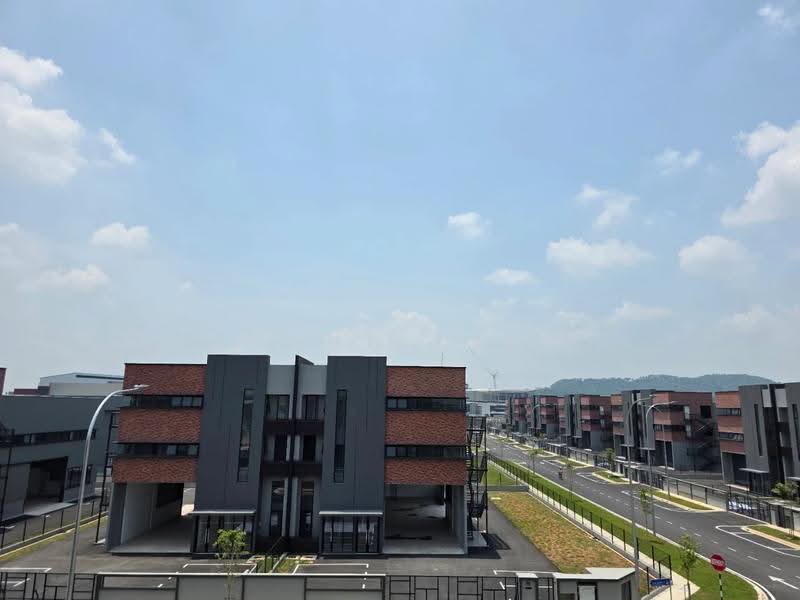 Kilang Berkembar untuk Disewa di Alam Perdana (Puncak Alam) - John Tan - Exterior - PropertyGuru.com.my