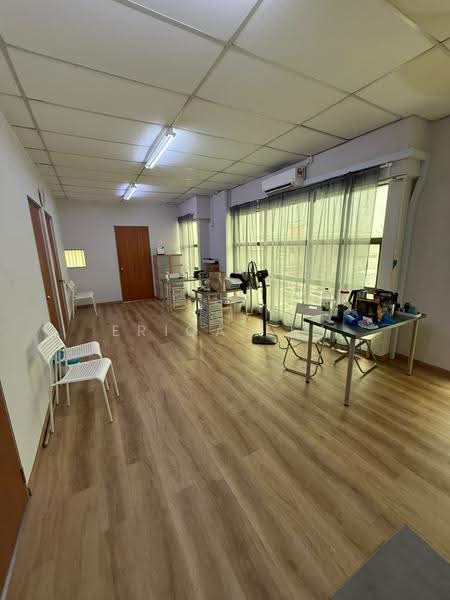 Semi-D Factory for Rent in Taman Desa Cemerlang (Ulu Tiram) - Erica Lim - Study - PropertyGuru.com.my