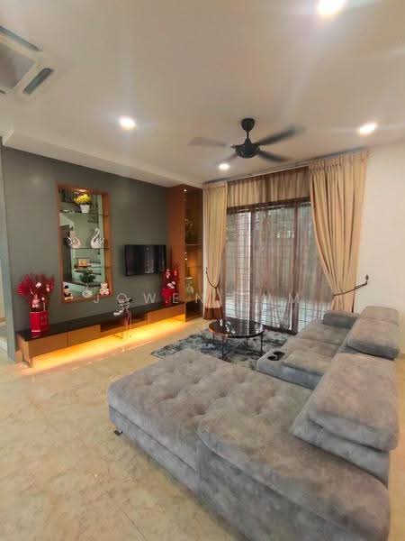 Rumah Banglo untuk Disewa di Kepong (Kuala Lumpur) - Jowen Lum - Living Room - PropertyGuru.com.my