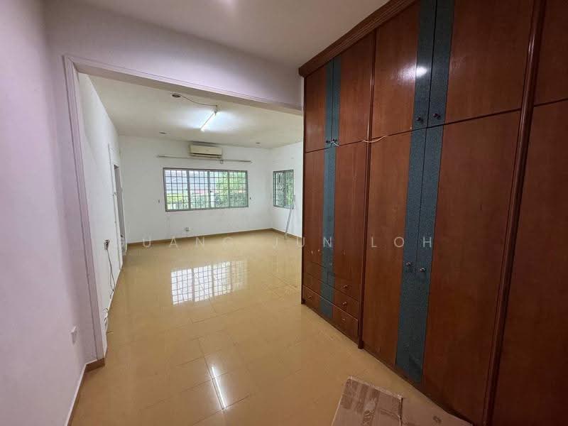 1-storey Terraced House for Sale in Taman Puteri Wangsa (Ulu Tiram) - Guang Jun Loh - PropertyGuru.com.my