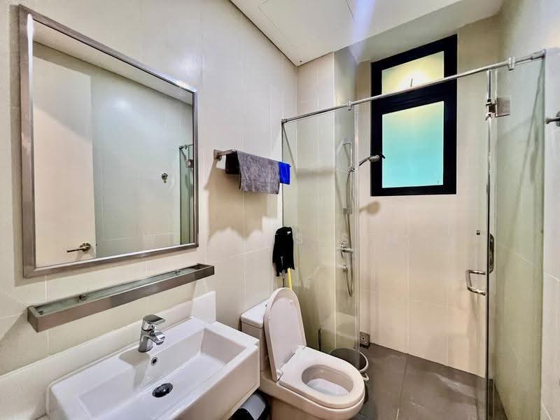 Condominium for Sale at The LIGHT COLLECTION II - Welwits Sim - Bathroom - PropertyGuru.com.my