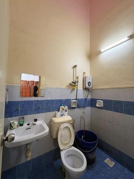 1-storey Terraced House for Sale in Ulu Tiram (Johor) - CY Chew - Bathroom - PropertyGuru.com.my