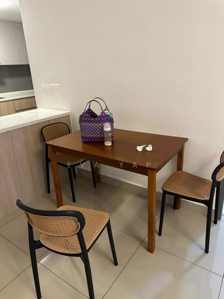Kediaman Servis untuk Disewa di M Arisa - Eva Yap - Dining Room - PropertyGuru.com.my