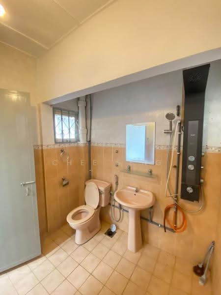 2-storey Terraced House for Rent in Desa Moccis (Sungai Buloh) - Chee Seng - Bathroom - PropertyGuru.com.my