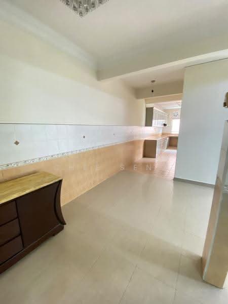 2-storey Terraced House for Rent in Desa Moccis (Sungai Buloh) - Chee Seng - Kitchen - PropertyGuru.com.my
