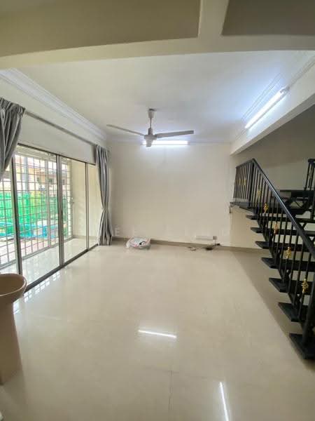 2-storey Terraced House for Rent in Desa Moccis (Sungai Buloh) - Chee Seng - Living Room - PropertyGuru.com.my