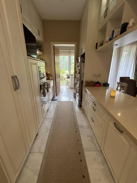 Semi-Detached House for Sale in Desa Sri Hartamas (Sri Hartamas) - Fadzli Realtor - Kitchen - PropertyGuru.com.my