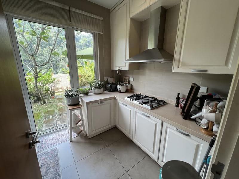 Semi-Detached House for Sale in Desa Sri Hartamas (Sri Hartamas) - Fadzli Realtor - Kitchen - PropertyGuru.com.my