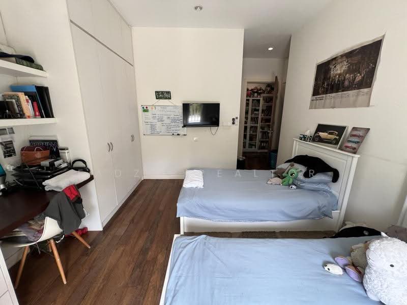 Semi-Detached House for Sale in Desa Sri Hartamas (Sri Hartamas) - Fadzli Realtor - Bedroom - PropertyGuru.com.my