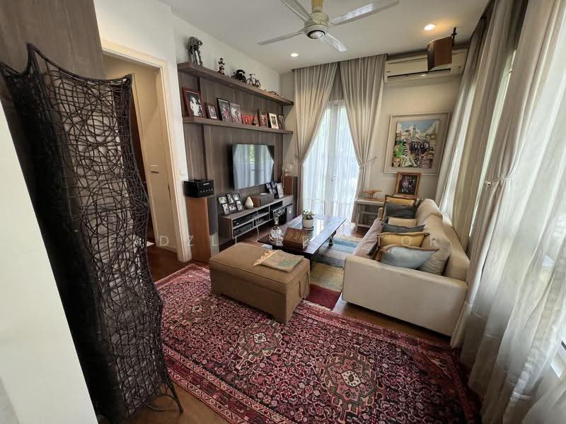 Semi-Detached House for Sale in Desa Sri Hartamas (Sri Hartamas) - Fadzli Realtor - Living Room - PropertyGuru.com.my