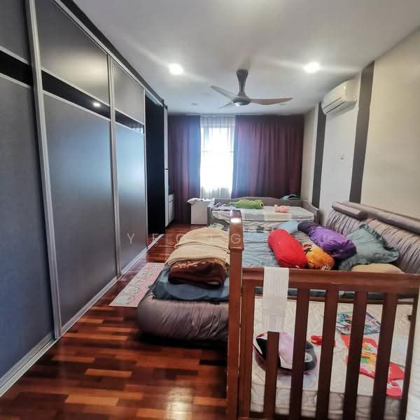 Rumah Banglo untuk Dijual di Bukit Rahman Putra (Sungai Buloh) - Yeong . - Bedroom - PropertyGuru.com.my