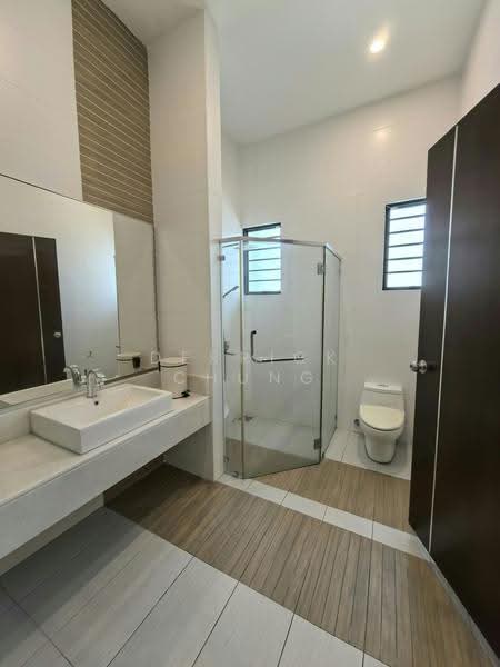 Semi-Detached House for Sale in Ipoh (Perak) - Derrick Chung - Bathroom - PropertyGuru.com.my