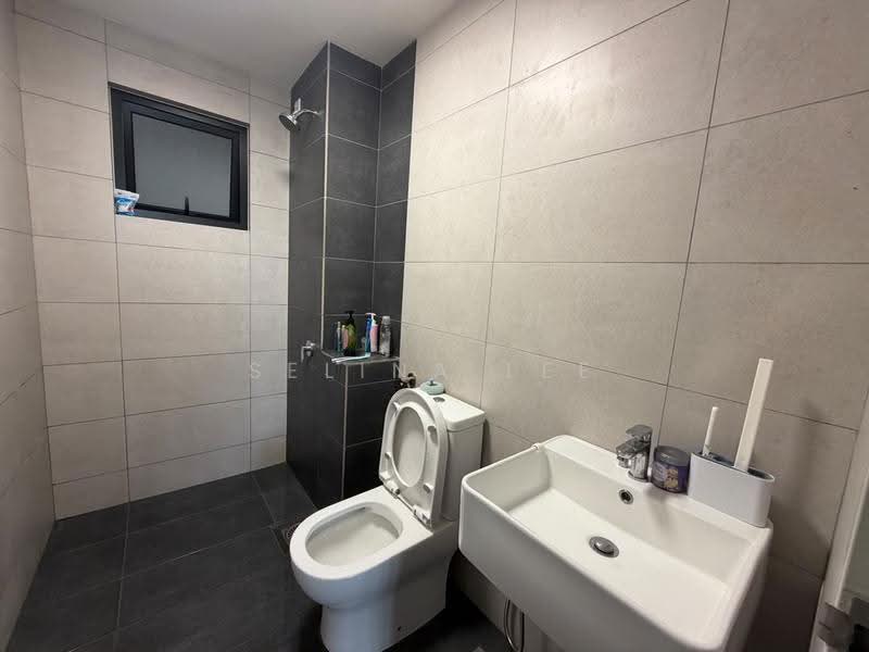 Kondominium untuk Disewa di Condo @ Eden by The Parque Residences - Selina Lee - Bathroom - PropertyGuru.com.my
