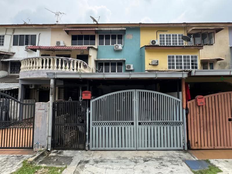 2.5-storey Terraced House for Sale in Taman Sri Muda (Shah Alam) - Adaw Zain - Exterior - PropertyGuru.com.my