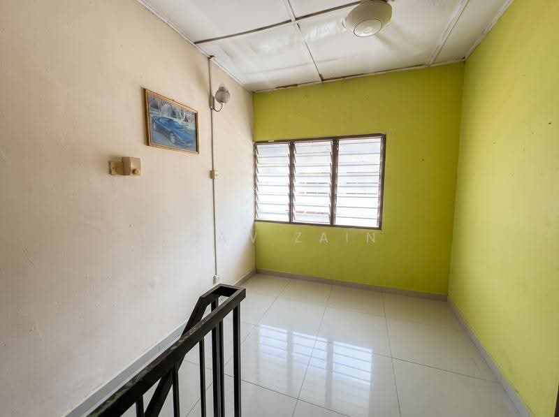 2.5-storey Terraced House for Sale in Taman Sri Muda (Shah Alam) - Adaw Zain - Interior - PropertyGuru.com.my