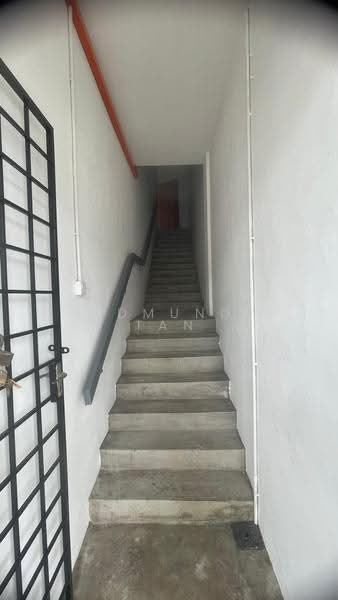 Kedai / Pejabat untuk Disewa di Port Dickson (Negeri Sembilan) - Edmund Tan - Corridor - PropertyGuru.com.my