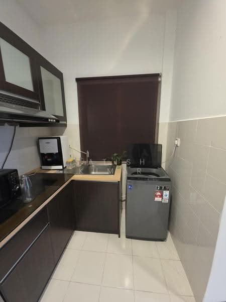 Kediaman Servis untuk Disewa di Ritze Perdana 1 - Satish Kumar - Kitchen - PropertyGuru.com.my