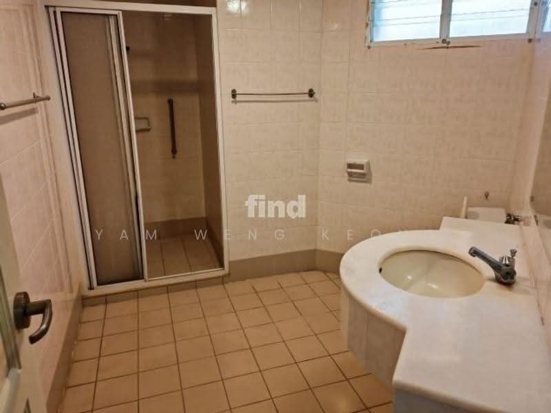 Kondominium untuk Disewa di Mutiara Villa Condominium - Yam Weng Keong - Bathroom - PropertyGuru.com.my