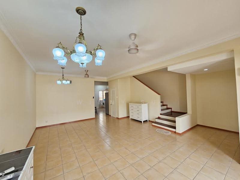 2-storey Terraced House for Sale in Sunway Kayangan (Shah Alam) - Winny Su - Living Room - PropertyGuru.com.my