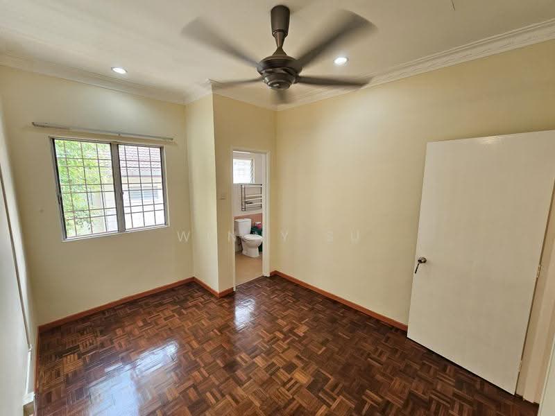 2-storey Terraced House for Sale in Sunway Kayangan (Shah Alam) - Winny Su - Bedroom - PropertyGuru.com.my