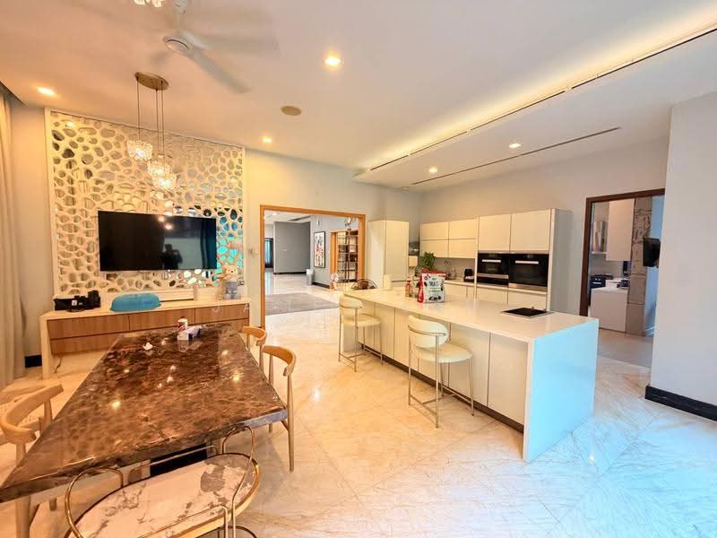 Rumah Banglo untuk Dijual di Hartamas Heights (Batu) - James Lam - Dining Room - PropertyGuru.com.my
