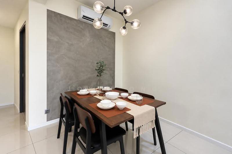 Kediaman Servis untuk Dijual di The Era @ Duta North - Joyce Ong - Dining Room - PropertyGuru.com.my