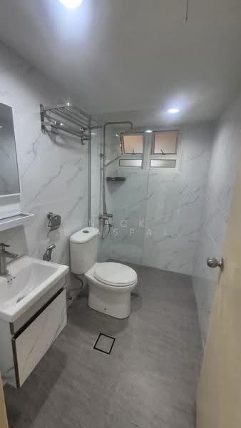 Condominium for Rent at Cascadium - Nick Biaspal - Bathroom - PropertyGuru.com.my