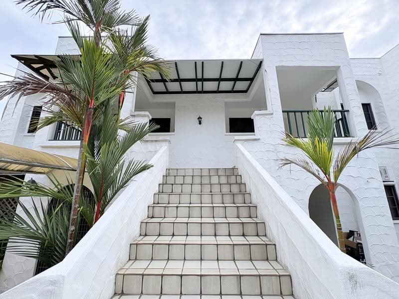 Rumah Bandar untuk Disewa di Country Heights (Kajang) - Afiqah zaidi - PropertyGuru.com.my