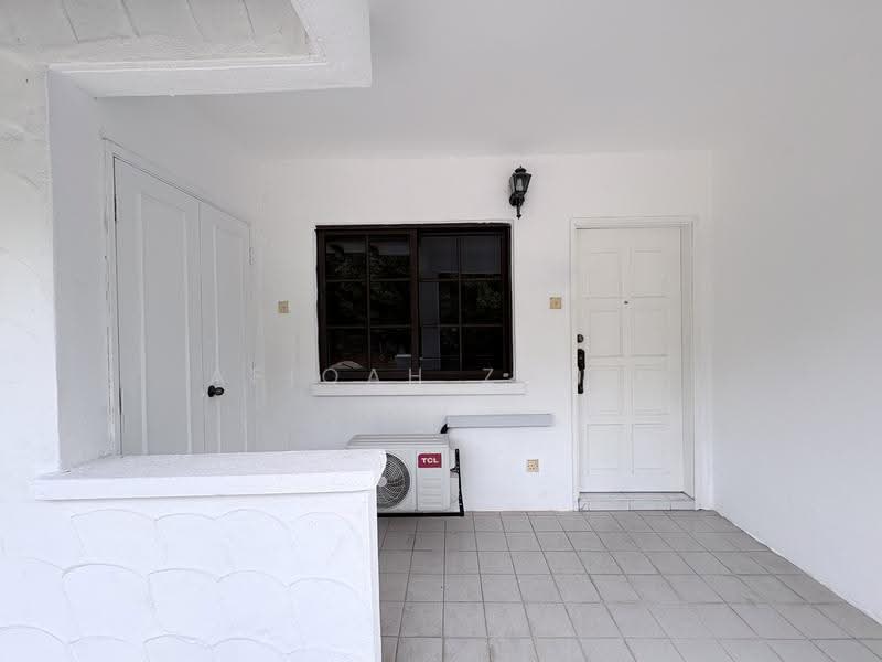Rumah Bandar untuk Disewa di Country Heights (Kajang) - Afiqah zaidi - Exterior - PropertyGuru.com.my