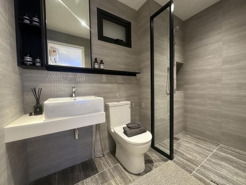 Service Residence for Sale at The LightHauz - Minggie . - Bathroom - PropertyGuru.com.my